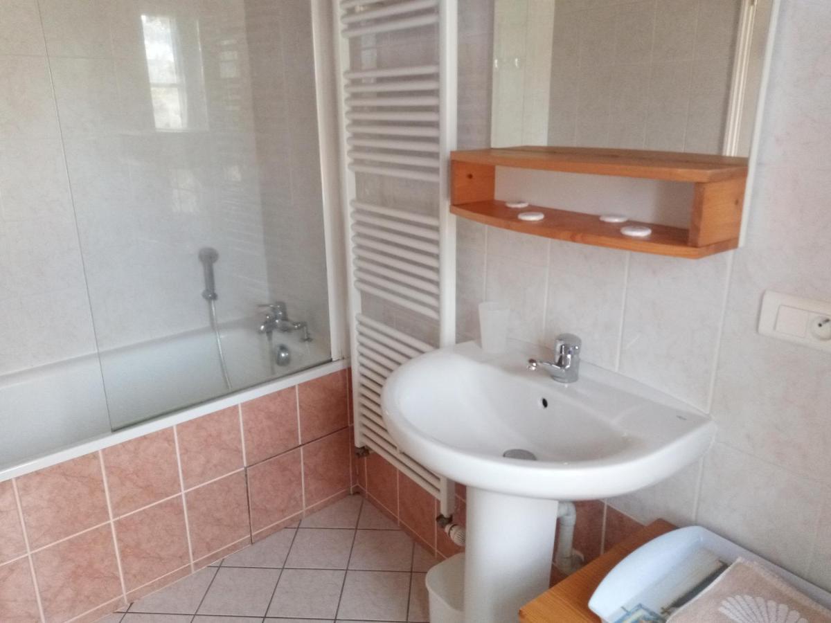 Chantacalme Montboissier  Extérieur photo
